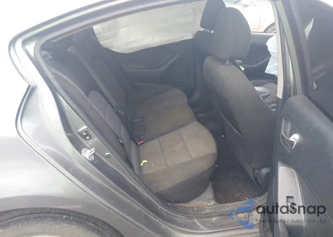 2016 Kia Forte Ex z USA, uszkodzony, nr VIN KNAFX4A8XG5450816